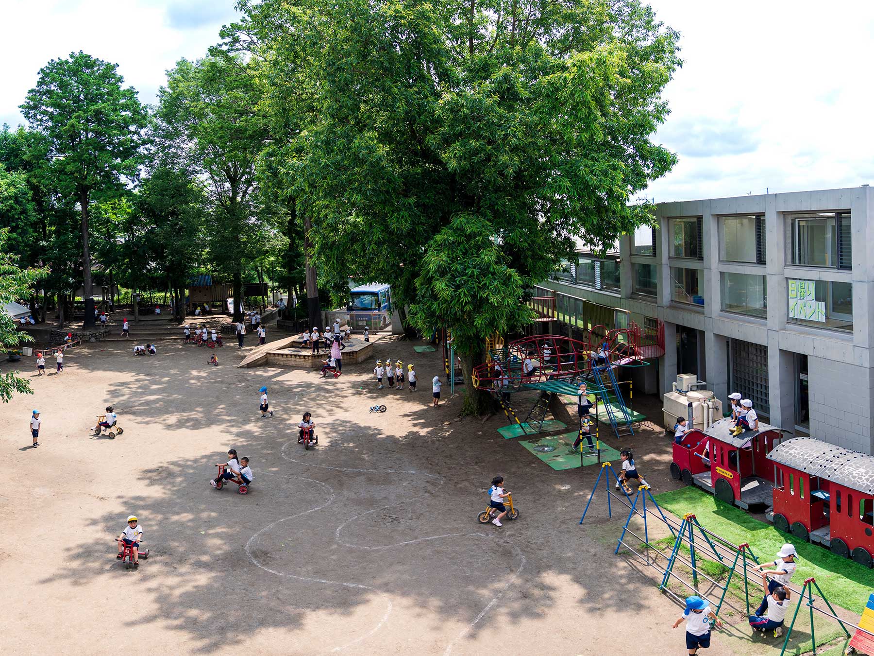 あきる野市 多摩川幼稚園