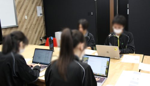 三中職場体験記事サムネイル画像