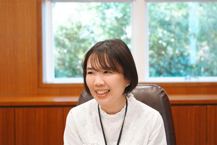 川上さんのインタビュー風景